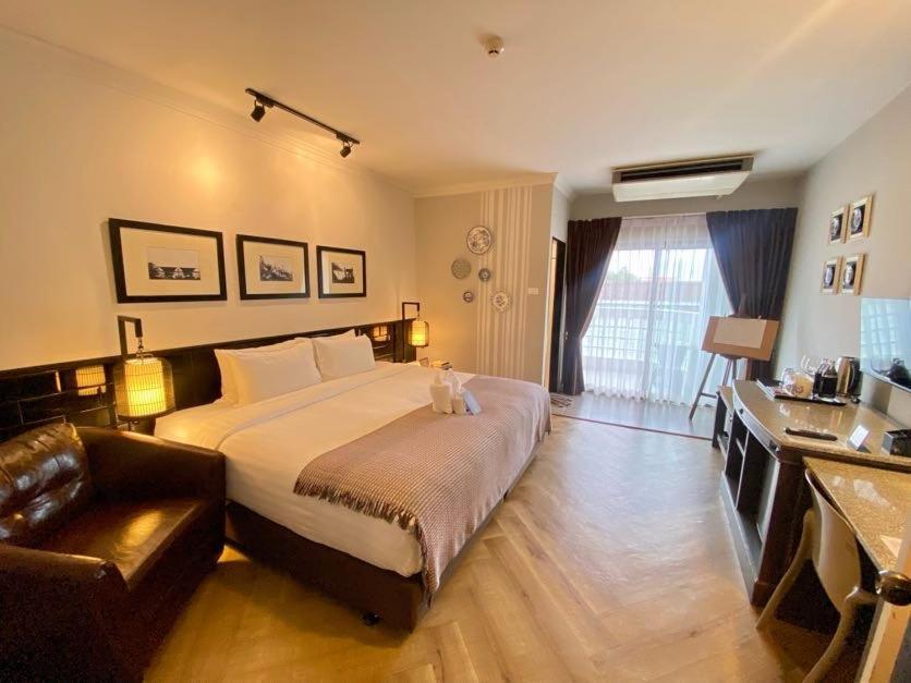 Yuu Hotel Убон Ратчатани Екстериор снимка