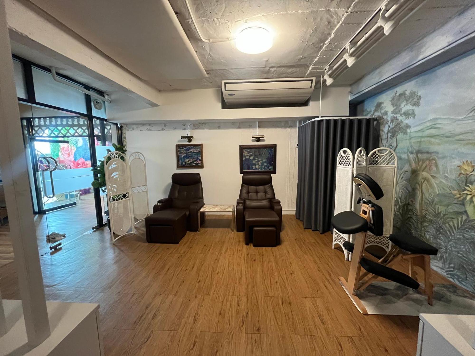 Yuu Hotel Убон Ратчатани Екстериор снимка