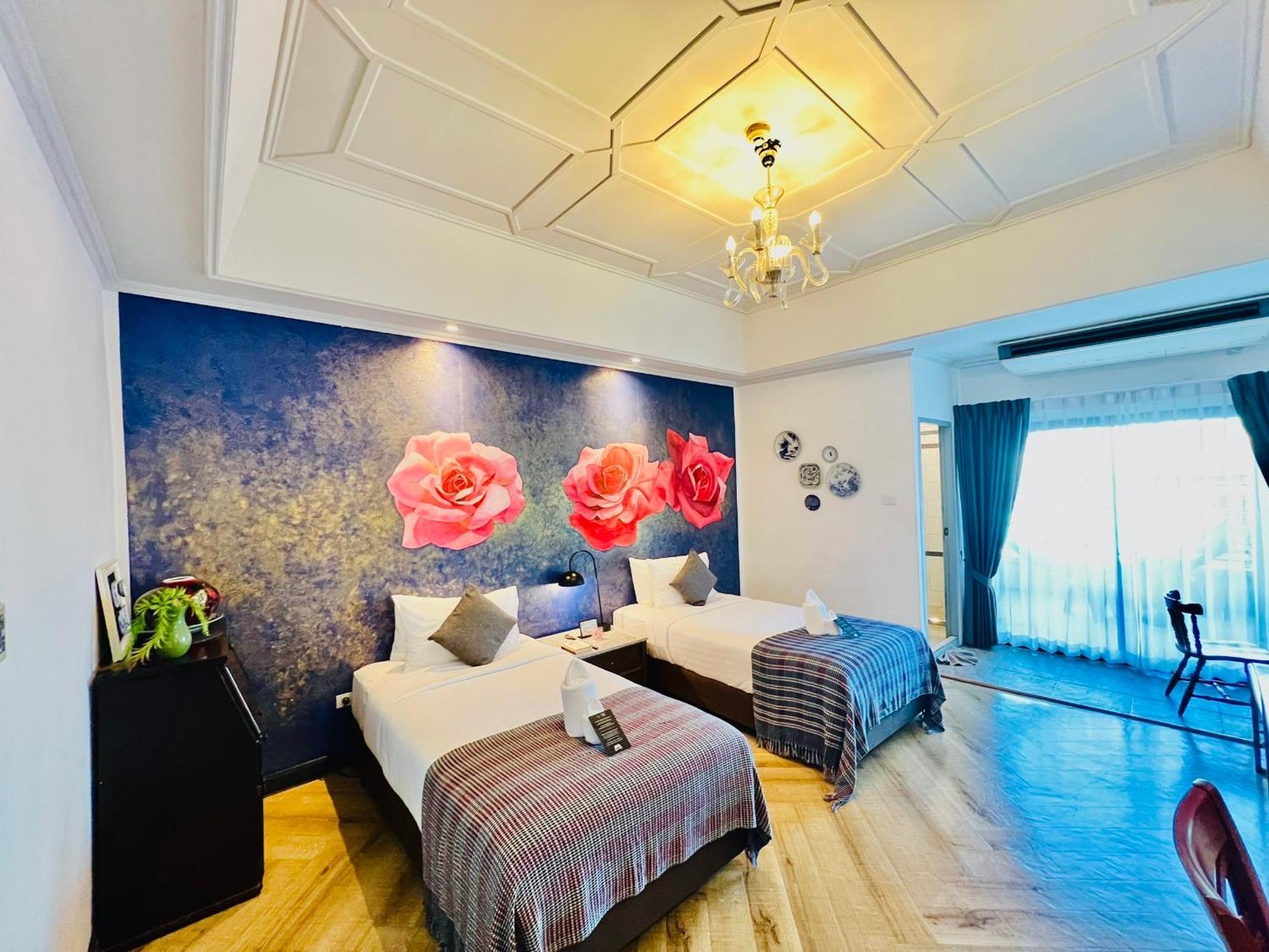 Yuu Hotel Убон Ратчатани Екстериор снимка
